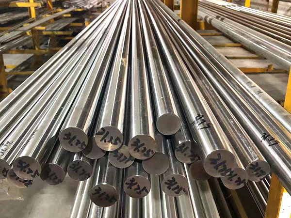 不(bù)鏽鋼方矩管在工(gōng)業(yè)框架與機(jī)械設備中的(de)應用(yòng)優勢與選型原則